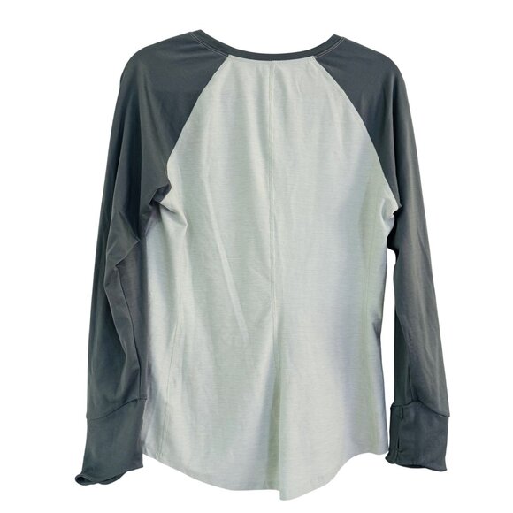 The North Face Flashdry Womens Light & Thyme Green Stretch Long Sleeve Size L - Picture 4 of 7